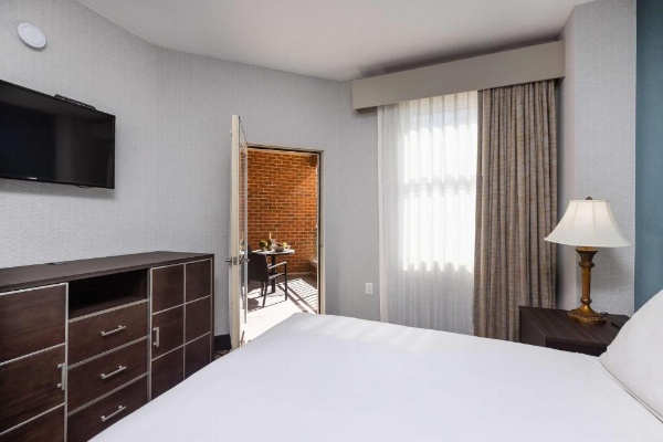 Inn At The Colonnade Baltimore, A DoubleTree By Hilton Hotel image 29